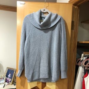 Micheal Kors LARGE sweater